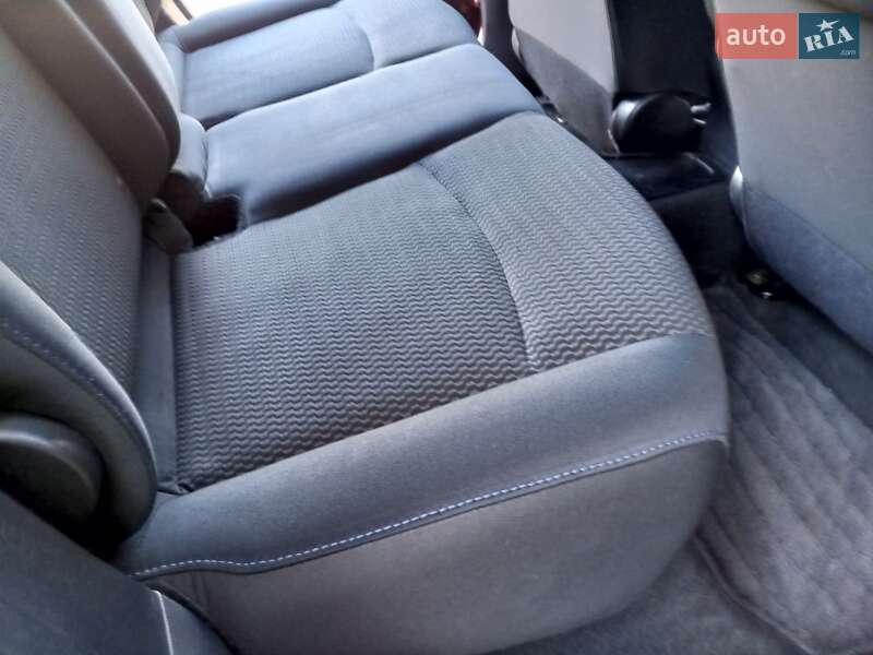 Хэтчбек Nissan Leaf 2013 в Белгороде-Днестровском фото 18 Хэтчбек Nissan Leaf 2013 в Белгороде-Днестровском