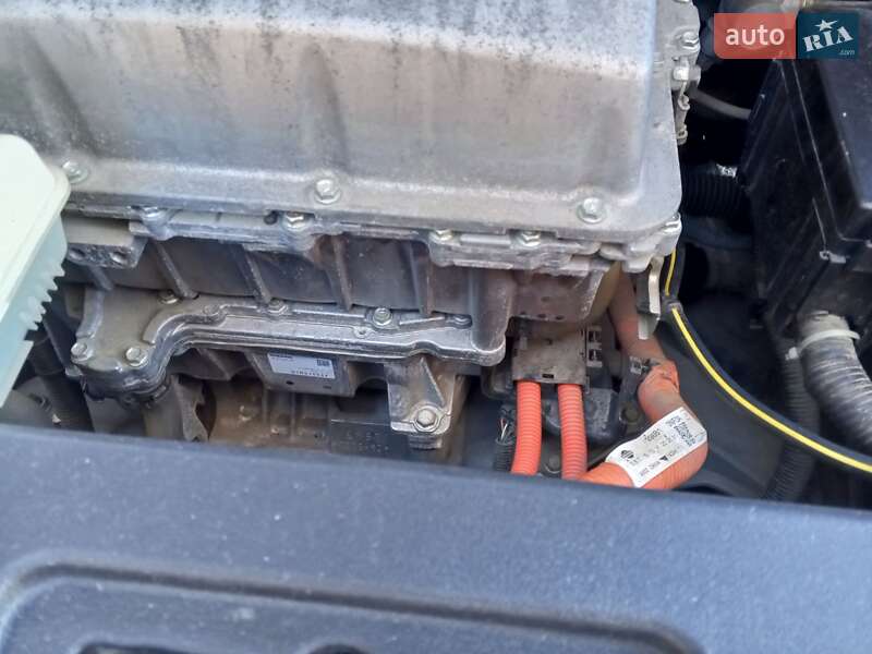 Хэтчбек Nissan Leaf 2013 в Белгороде-Днестровском фото 44 Хэтчбек Nissan Leaf 2013 в Белгороде-Днестровском