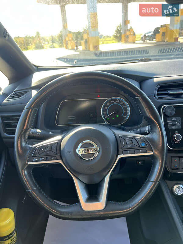 Хетчбек Nissan Leaf 2018 в Луцьку