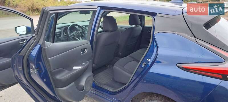 Хэтчбек Nissan Leaf 2019 в Черкассах