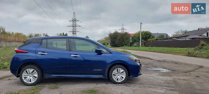 Хэтчбек Nissan Leaf 2019 в Черкассах