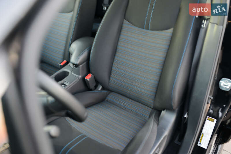 Хэтчбек Nissan Leaf 2023 в Турийске фото 26 Хэтчбек Nissan Leaf 2023 в Турийске