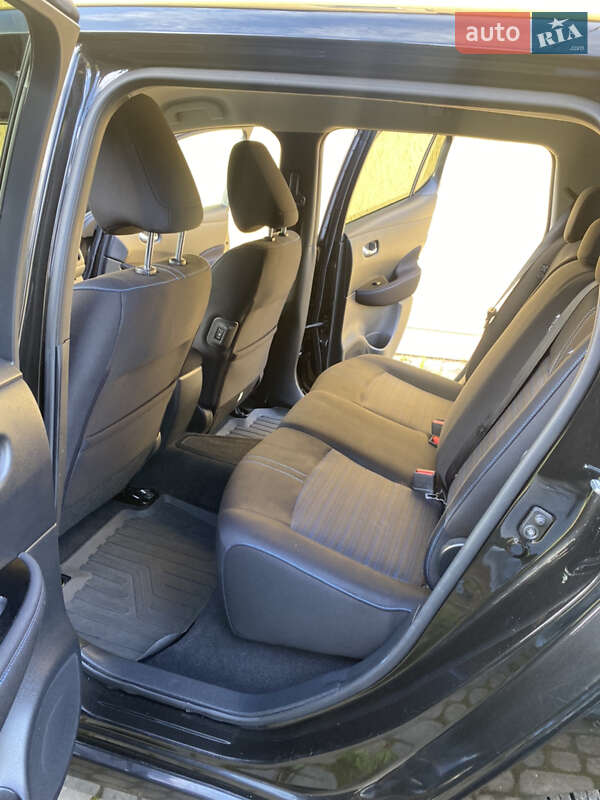 Хетчбек Nissan Leaf 2018 в Дрогобичі