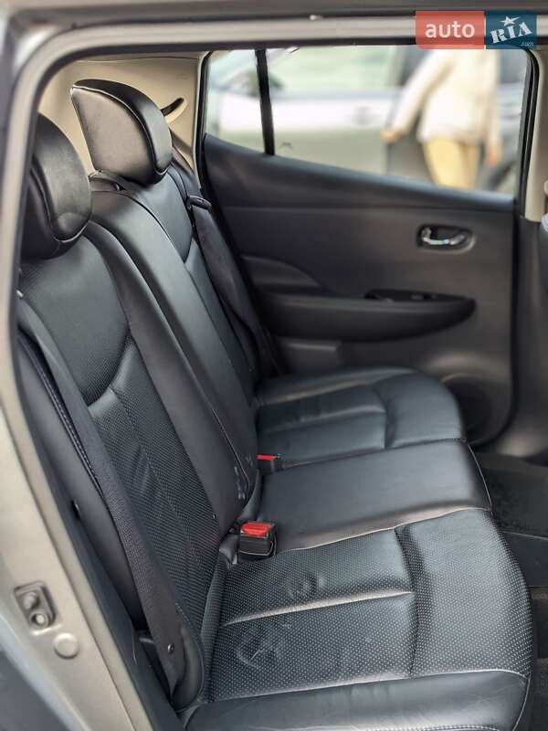 Хетчбек Nissan Leaf 2017 в Ратному фото 31 Хетчбек Nissan Leaf 2017 в Ратному