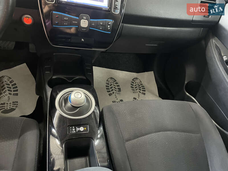 Хэтчбек Nissan Leaf 2013 в Стрые фото 35 Хэтчбек Nissan Leaf 2013 в Стрые