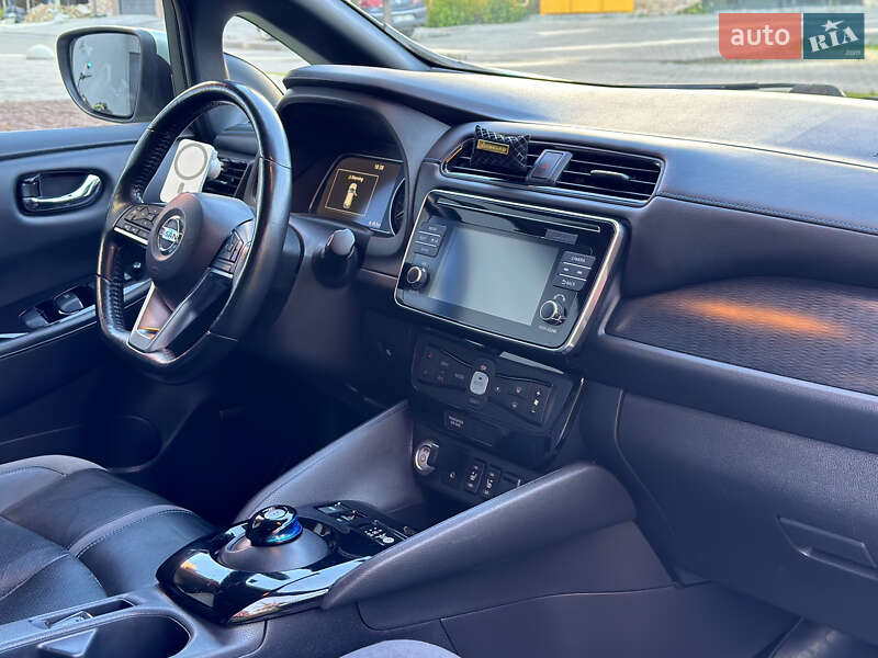 Хетчбек Nissan Leaf 2018 в Львові фото 11 Хетчбек Nissan Leaf 2018 в Львові