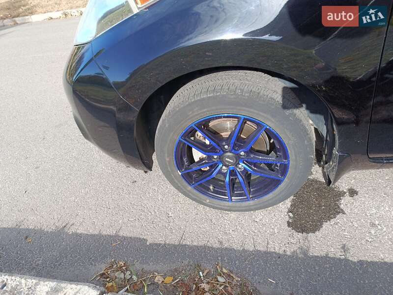 Хетчбек Nissan Leaf 2013 в Харкові фото 8 Хетчбек Nissan Leaf 2013 в Харкові