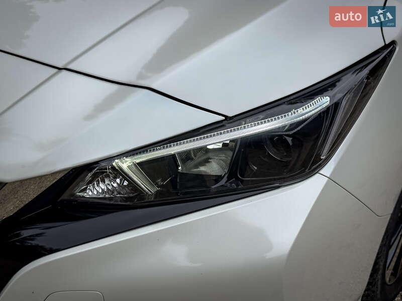 Хетчбек Nissan Leaf 2021 в Бродах