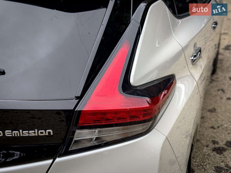 Хетчбек Nissan Leaf 2021 в Бродах