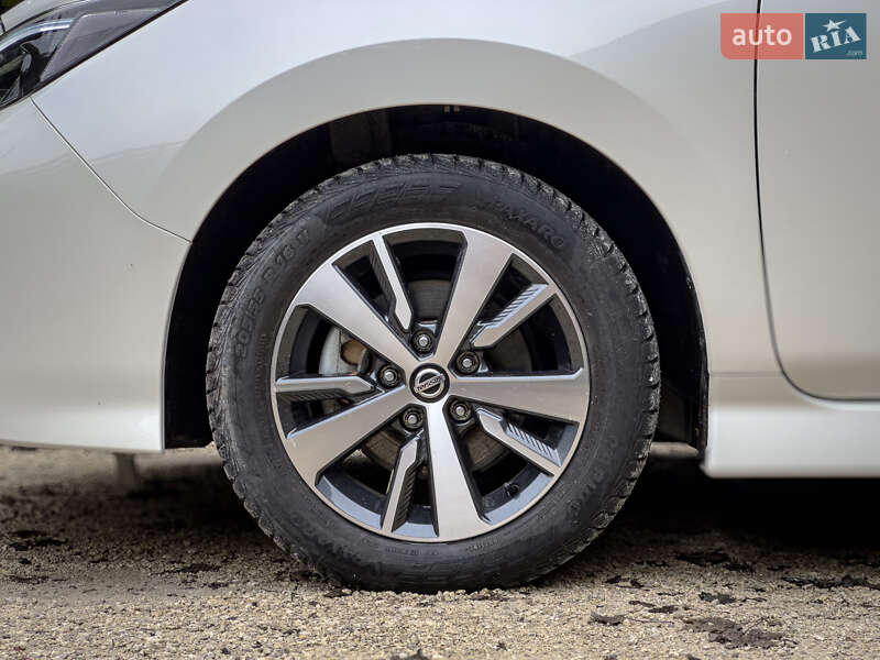 Хетчбек Nissan Leaf 2021 в Бродах