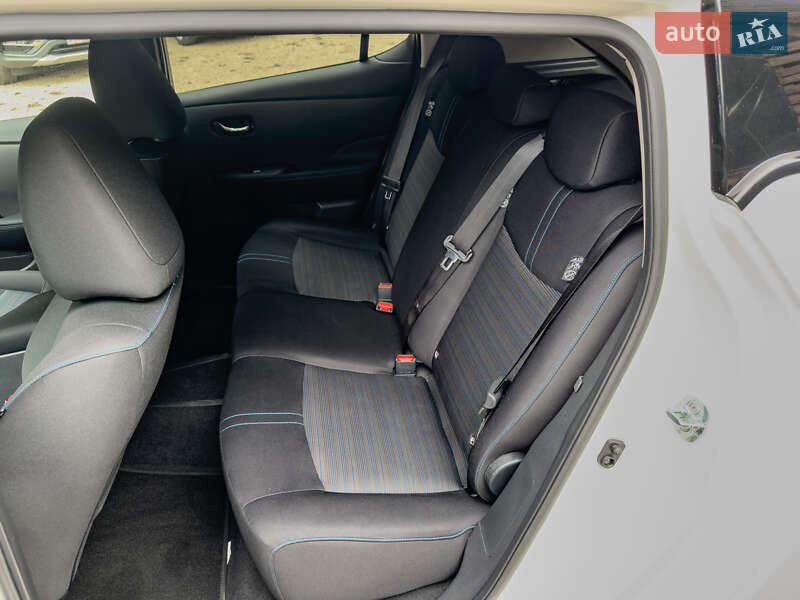 Хетчбек Nissan Leaf 2021 в Бродах