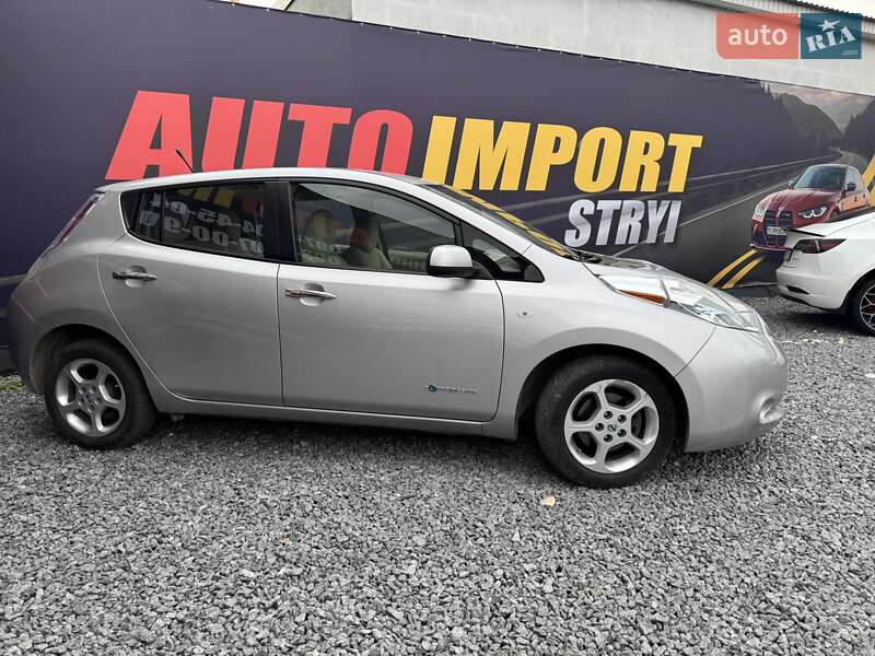 Хэтчбек Nissan Leaf 2012 в Стрые фото 2 Хэтчбек Nissan Leaf 2012 в Стрые