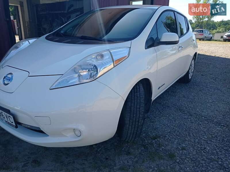 Хэтчбек Nissan Leaf 2017 в Львове фото 3 Хэтчбек Nissan Leaf 2017 в Львове