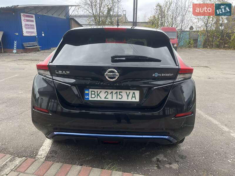 Хэтчбек Nissan Leaf 2018 в Ровно фото 11 Хэтчбек Nissan Leaf 2018 в Ровно