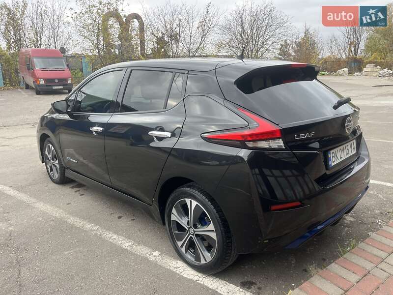 Хэтчбек Nissan Leaf 2018 в Ровно фото 13 Хэтчбек Nissan Leaf 2018 в Ровно