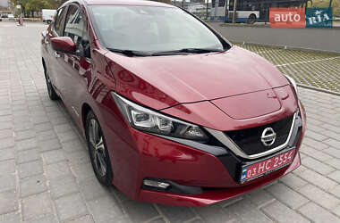 Хэтчбек Nissan Leaf 2018 в Ровно