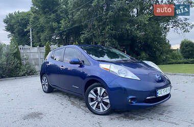 Хетчбек Nissan Leaf 2015 в Кіцмані