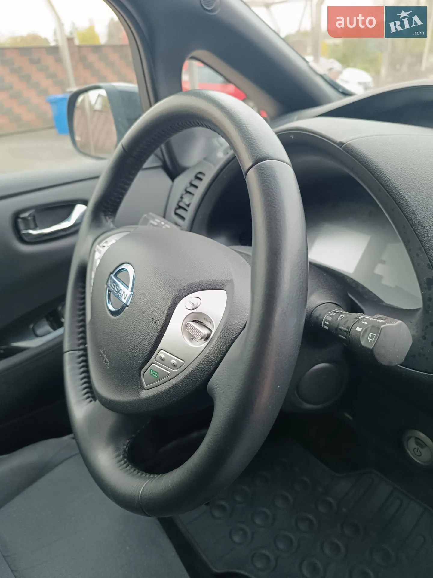 2015 Nissan Leaf - мініатюра 93