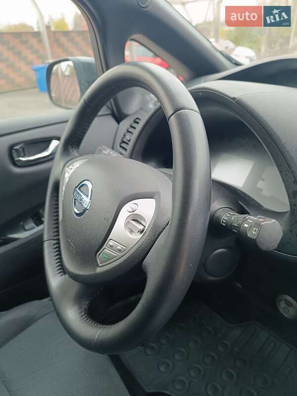 Хэтчбек Nissan Leaf 2015 в Ровно фото 93 Хэтчбек Nissan Leaf 2015 в Ровно