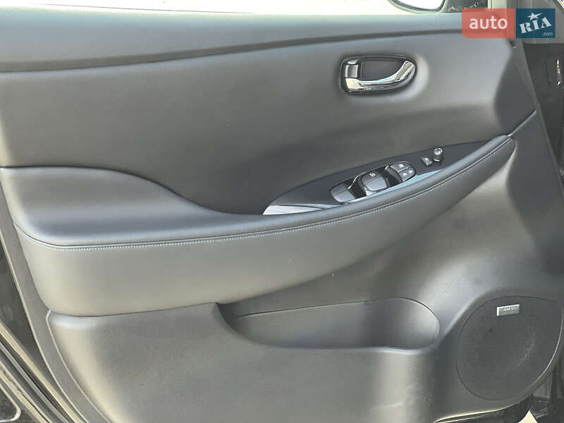 Хэтчбек Nissan Leaf 2019 в Луцке