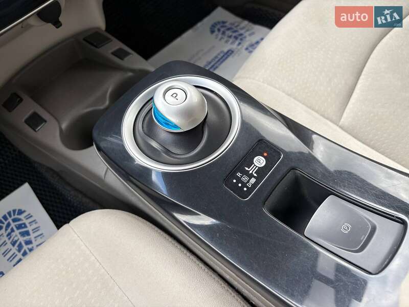 Хэтчбек Nissan Leaf 2012 в Виннице фото 16 Хэтчбек Nissan Leaf 2012 в Виннице