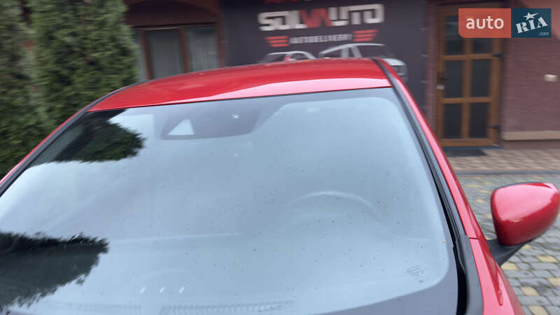 Хэтчбек Nissan Leaf 2023 в Сваляве