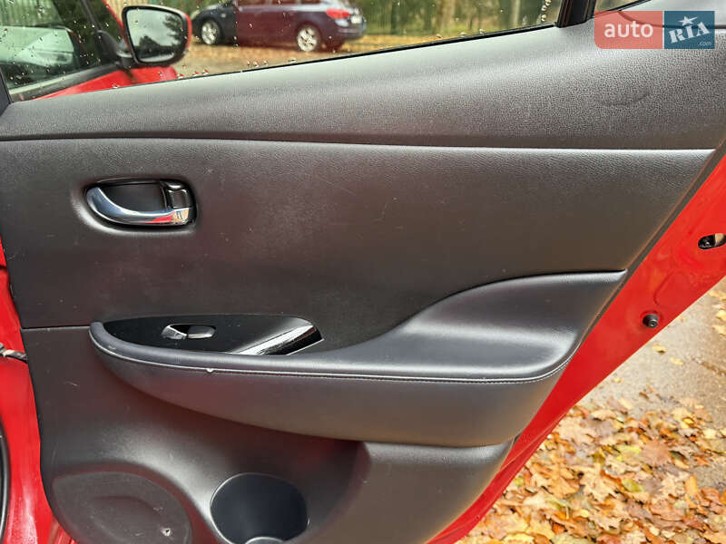 Хэтчбек Nissan Leaf 2018 в Львове фото 55 Хэтчбек Nissan Leaf 2018 в Львове