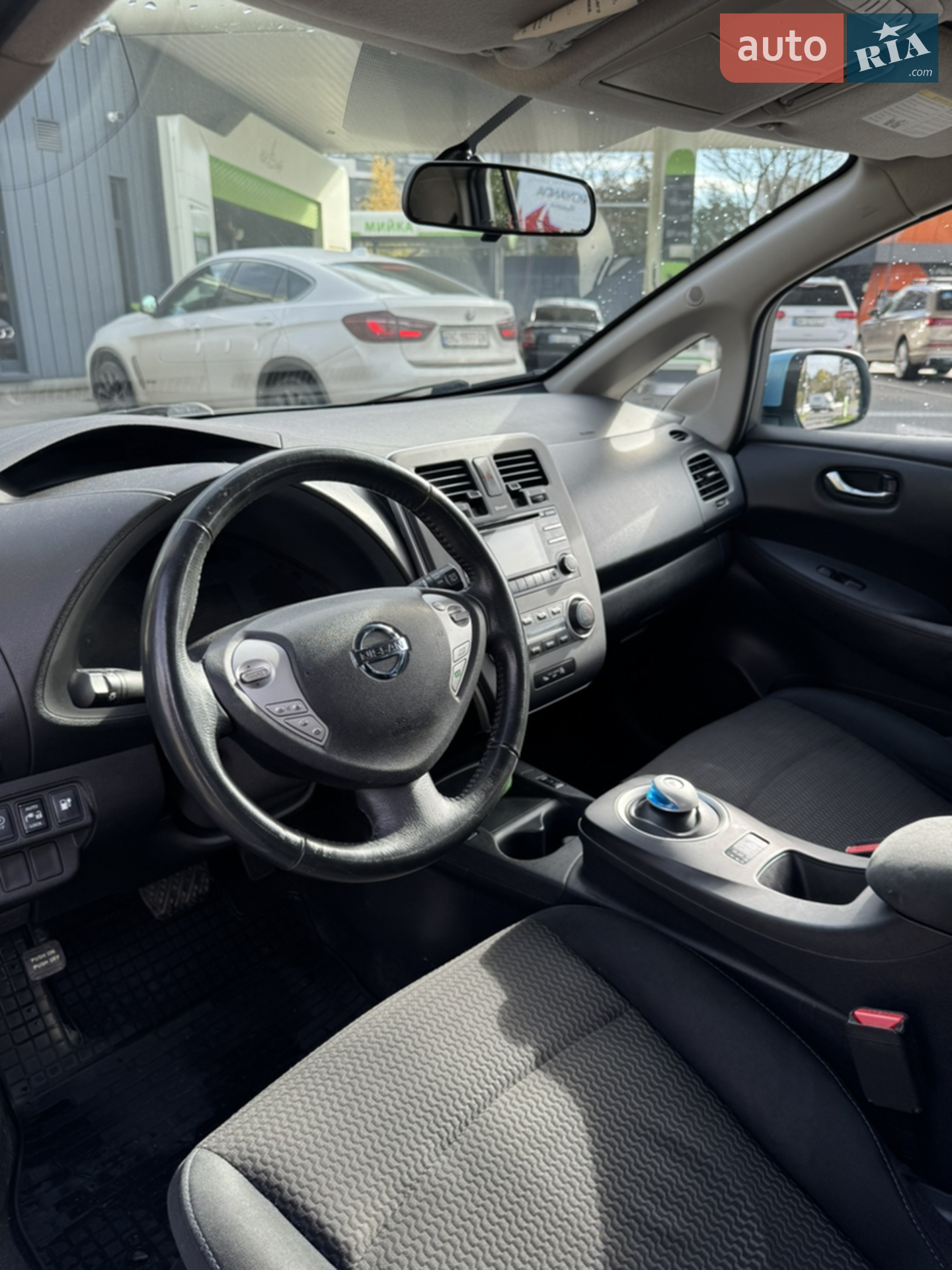 2015 Nissan Leaf - мініатюра 11