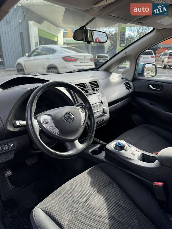 Хэтчбек Nissan Leaf 2015 в Львове фото 9 Хэтчбек Nissan Leaf 2015 в Львове