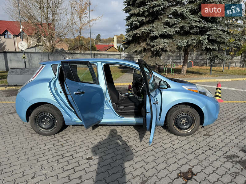 Хэтчбек Nissan Leaf 2015 в Львове фото 21 Хэтчбек Nissan Leaf 2015 в Львове