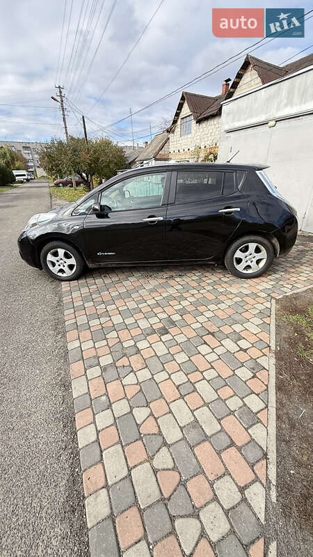 Хэтчбек Nissan Leaf 2014 в Луцке