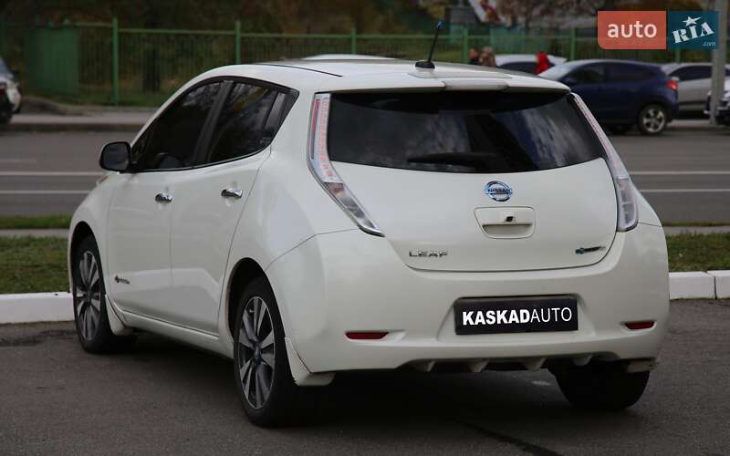 Хэтчбек Nissan Leaf 2013 в Харькове