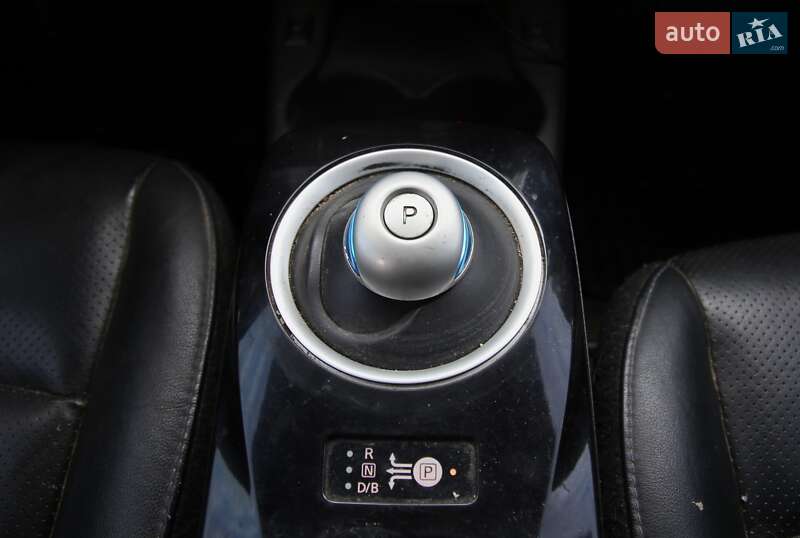 Хэтчбек Nissan Leaf 2013 в Харькове