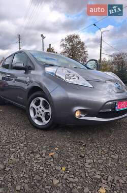 Хетчбек Nissan Leaf 2014 в Луцьку