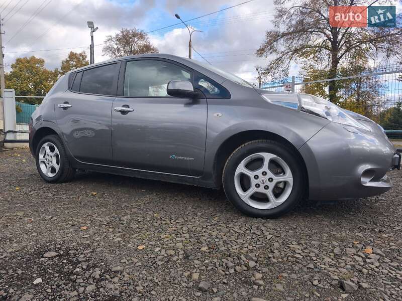 Хэтчбек Nissan Leaf 2014 в Луцке фото 16 Хэтчбек Nissan Leaf 2014 в Луцке