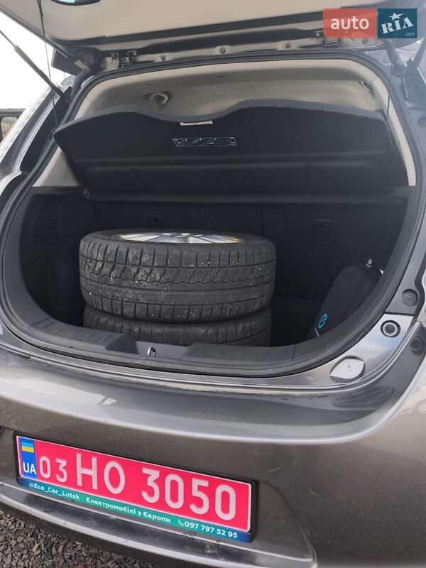 Хэтчбек Nissan Leaf 2014 в Луцке фото 31 Хэтчбек Nissan Leaf 2014 в Луцке