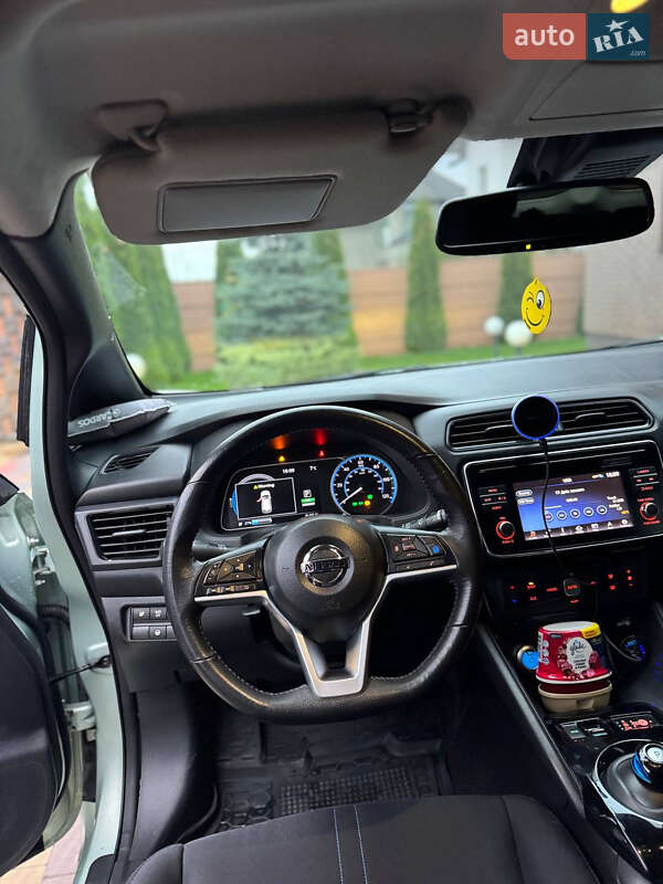 Хэтчбек Nissan Leaf 2018 в Луцке