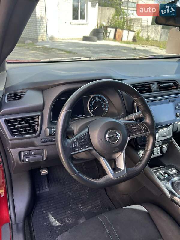 Хэтчбек Nissan Leaf 2018 в Харькове фото 17 Хэтчбек Nissan Leaf 2018 в Харькове