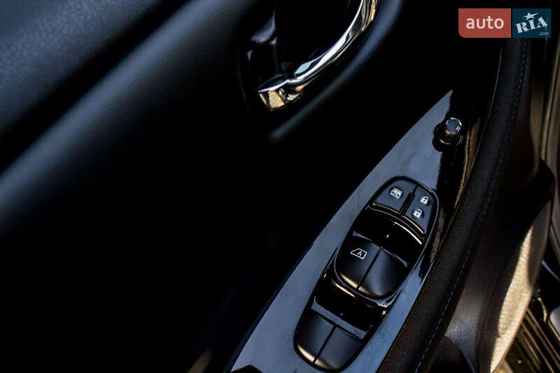 Хетчбек Nissan Leaf 2023 в Львові фото 21 Хетчбек Nissan Leaf 2023 в Львові