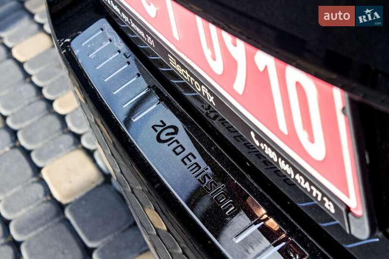 Хетчбек Nissan Leaf 2023 в Львові фото 26 Хетчбек Nissan Leaf 2023 в Львові