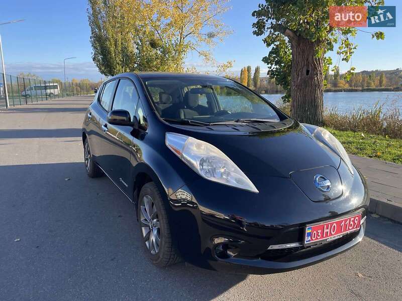 Хэтчбек Nissan Leaf 2014 в Киеве
