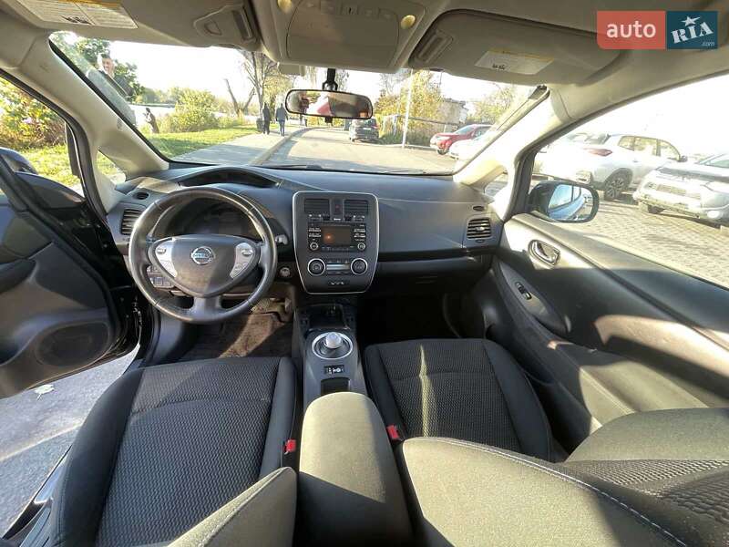 Хэтчбек Nissan Leaf 2014 в Киеве