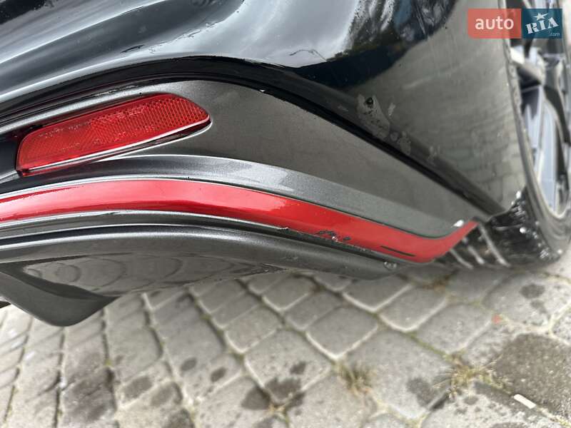 Хэтчбек Nissan Leaf 2018 в Любомле