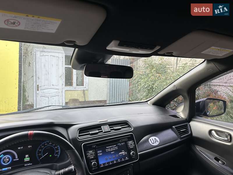 Хэтчбек Nissan Leaf 2018 в Любомле