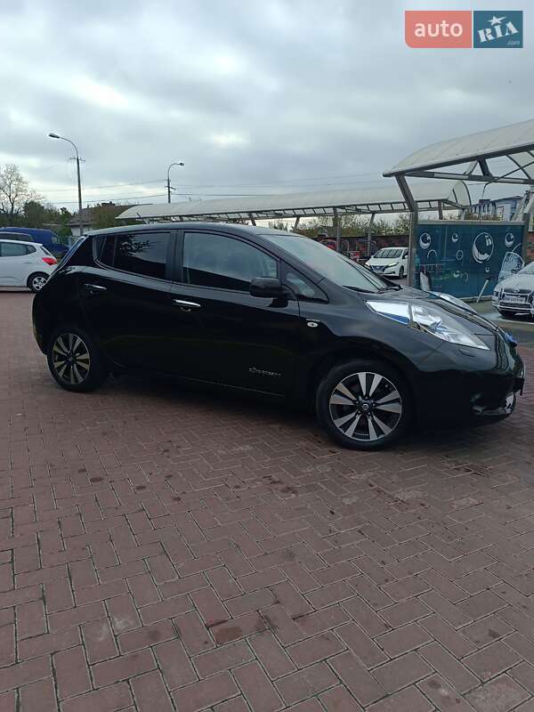 Хэтчбек Nissan Leaf 2015 в Ровно фото 12 Хэтчбек Nissan Leaf 2015 в Ровно