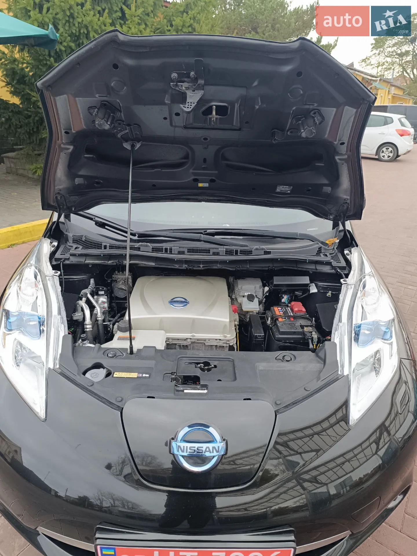 2015 Nissan Leaf - мініатюра 28