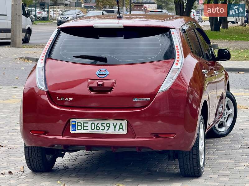 Хэтчбек Nissan Leaf 2012 в Одессе фото 18 Хэтчбек Nissan Leaf 2012 в Одессе