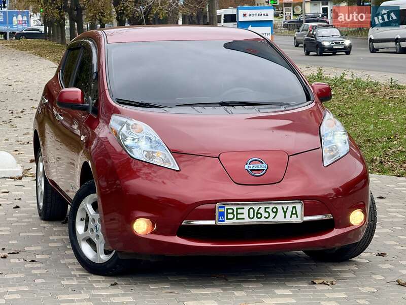 Хэтчбек Nissan Leaf 2012 в Одессе фото 24 Хэтчбек Nissan Leaf 2012 в Одессе