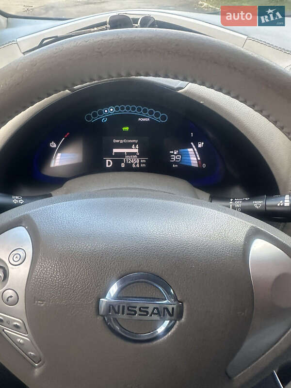Хэтчбек Nissan Leaf 2012 в Черновцах фото 3 Хэтчбек Nissan Leaf 2012 в Черновцах