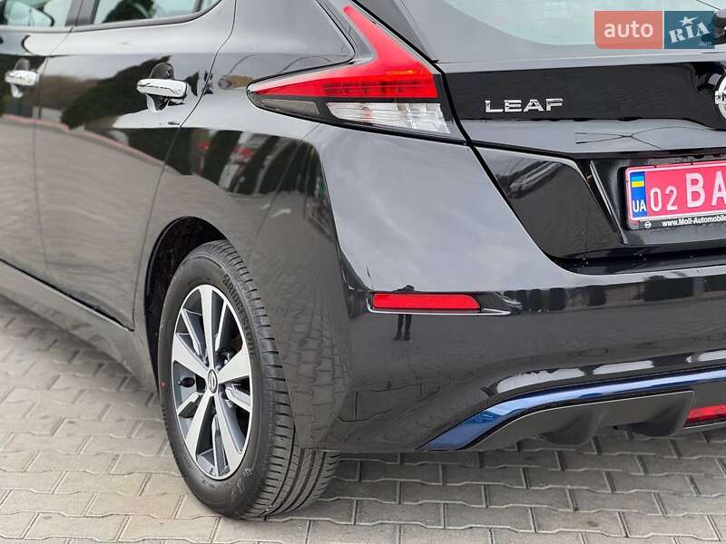 Хэтчбек Nissan Leaf 2022 в Виннице